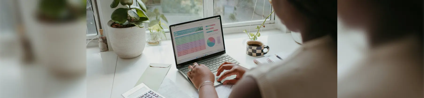 ¿Por qué las empresas peruanas están eligiendo alquilar laptops en lugar de comprarlas? La clave para reducir costos operativos